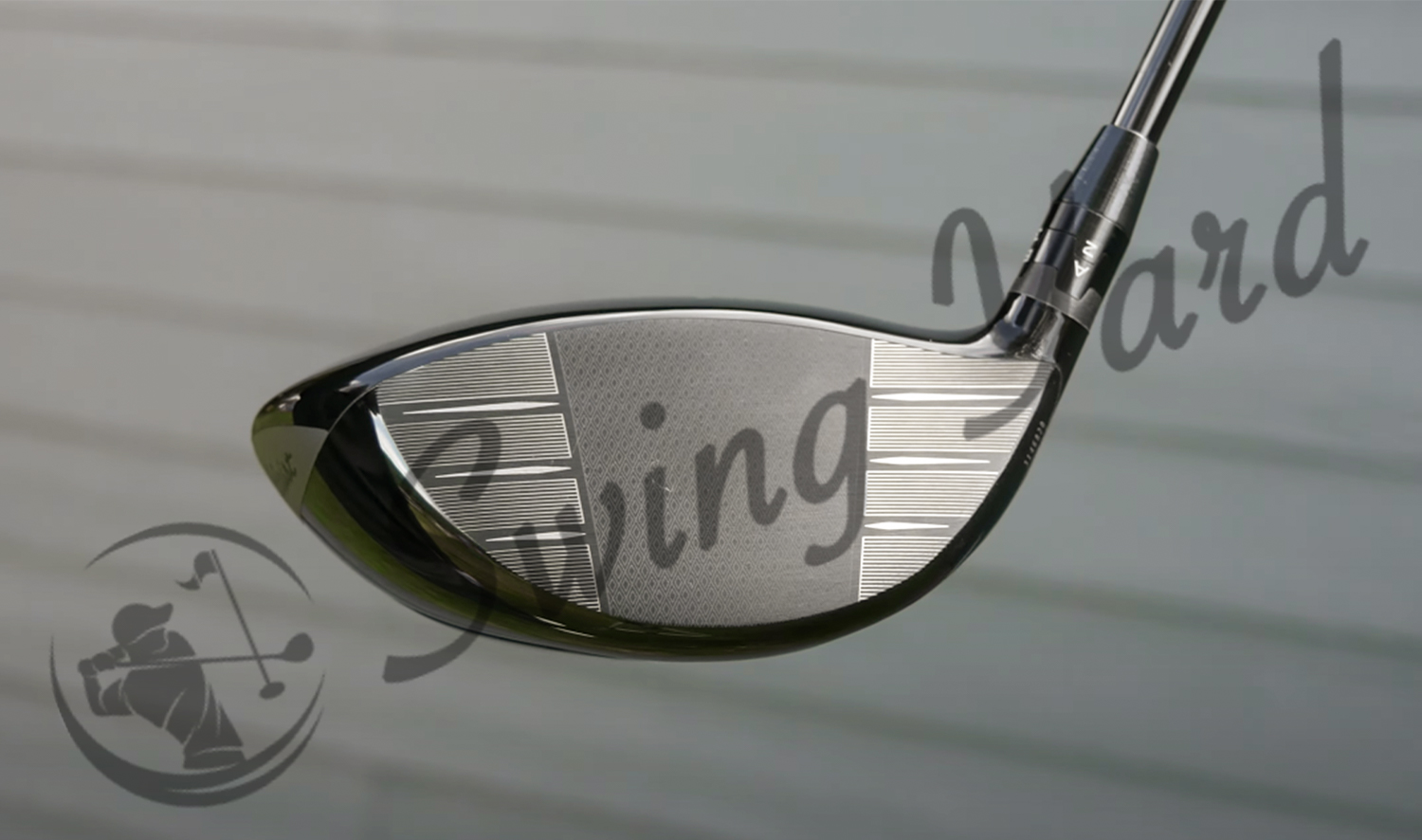 Sleek looking club face of the Titleist TSR1 driver