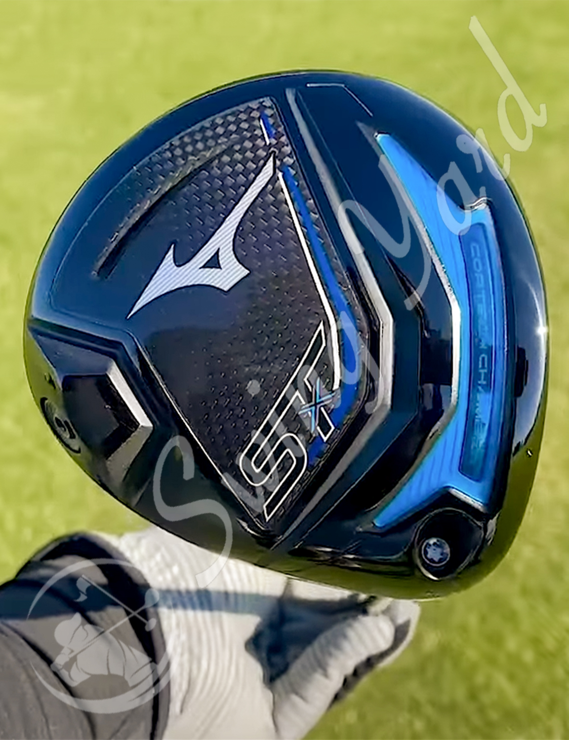 My new Mizuno ST-X 230 driver on the golf course