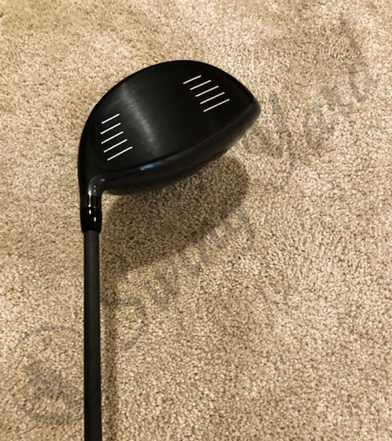 I snapped a photo of the Cobra Air X Offset driver in my living room
