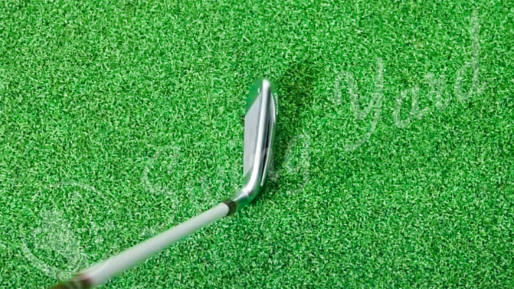 My new Ping GLe2 iron for testing in the grass