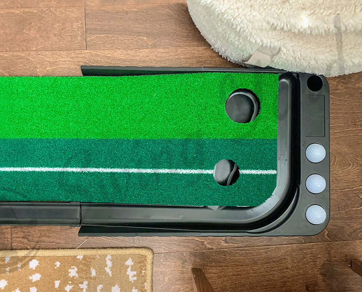 Close up of the Abco Tech Indoor Putting Set