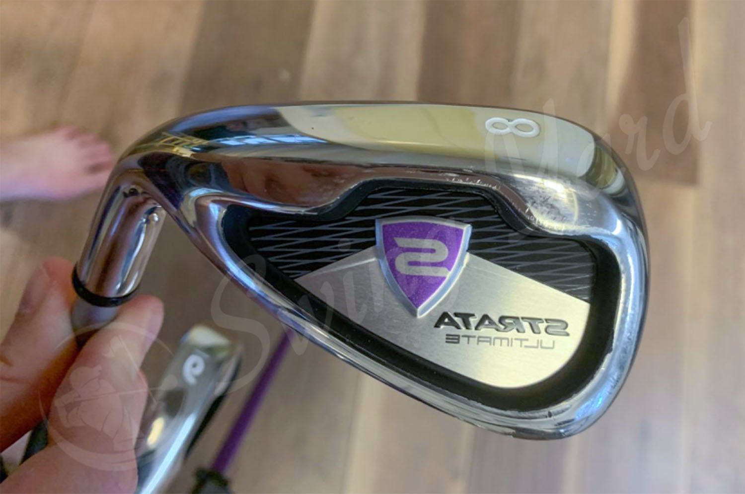 A good quality ironclub of Callaway Strata for testing